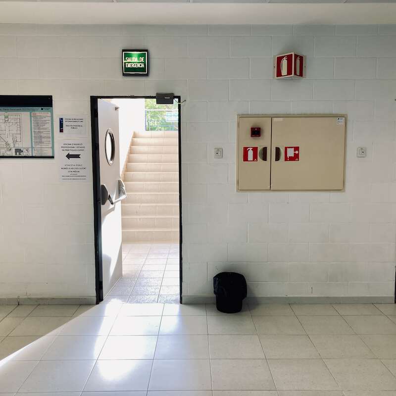 Eixida ampliació Biblioteca UJI nivell 0
